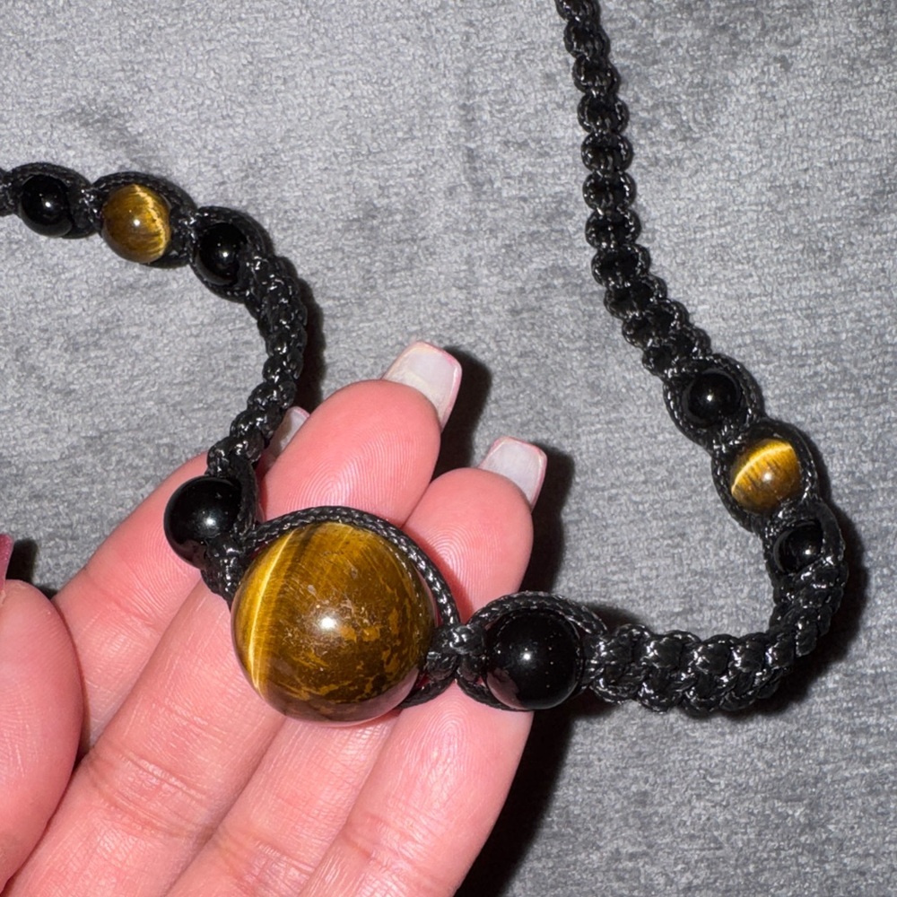 Paparazzi- NWT Black and Brown Tiger Eye Necklace Unisex - Picture 4 of 8